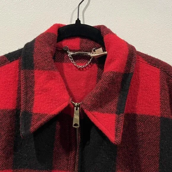 VINTAGE L.L BEAN PLAID RED FIELD JACKET - Picture 2 of 14